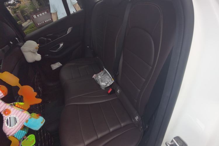 Used Mercedes-Benz GLC 2018 Facelift GLC 260 4MATIC Luxury Edition Left Rear Seat