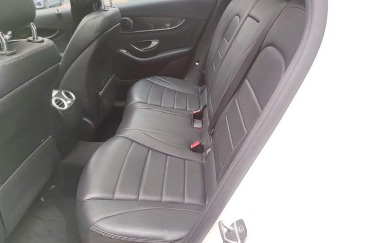 Used Mercedes-Benz GLC 2018 GLC 260 4MATIC Luxury Model Left Rear Seat
