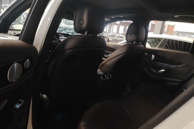 Used Mercedes-Benz GLC 2018 GLC 260 4MATIC Luxury Model Left Rear Seat
