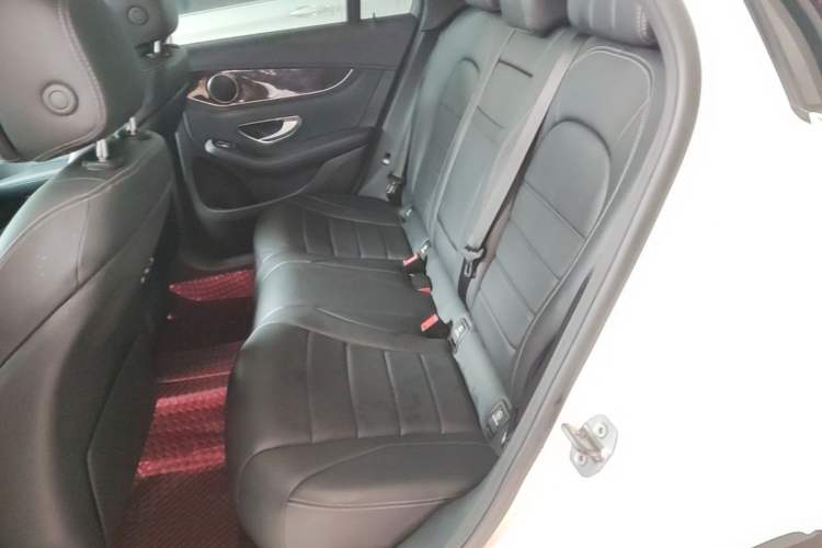 Used Mercedes-Benz GLC 2018 GLC 260 4MATIC Luxury Model Left Rear Seat
