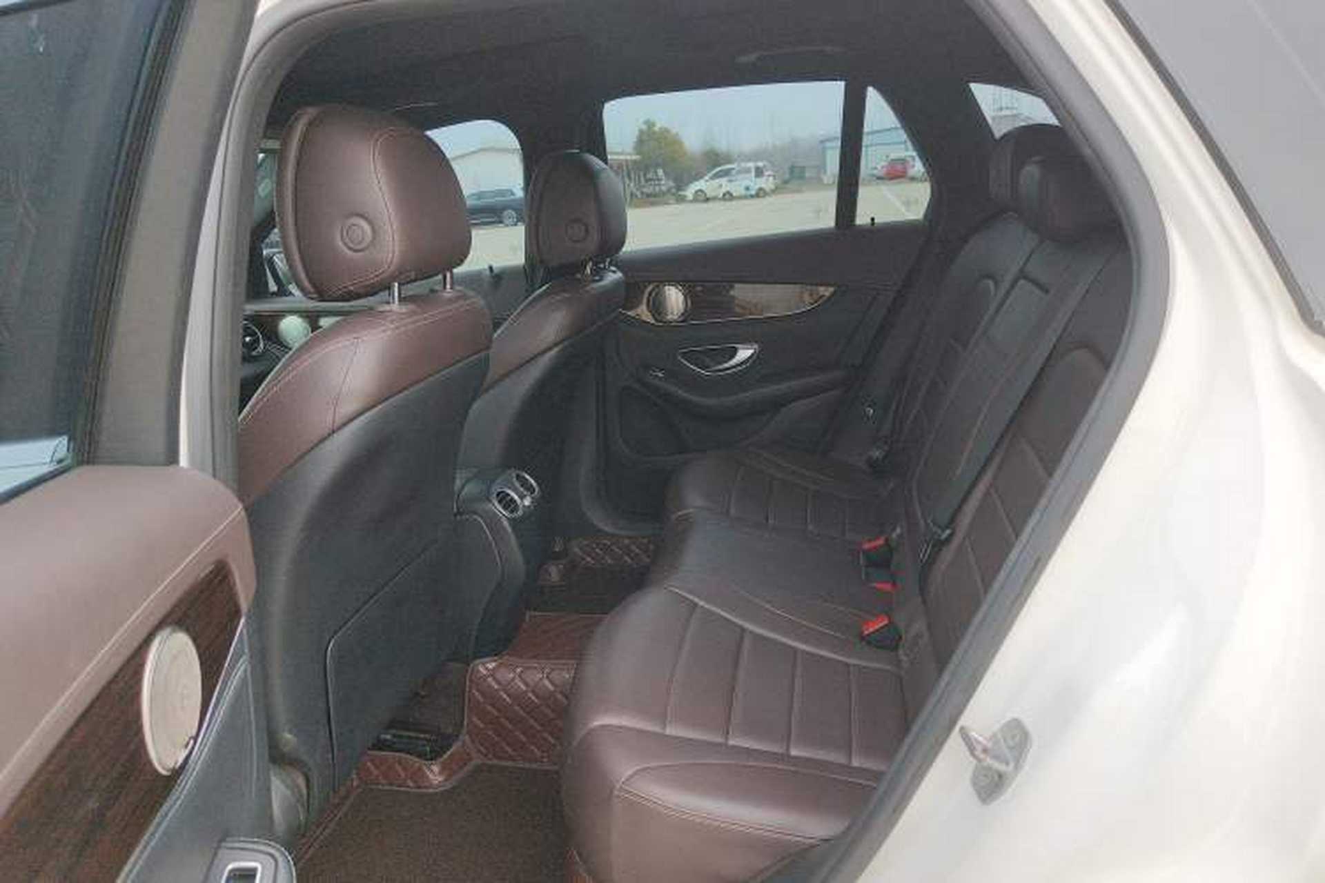Used Mercedes-Benz GLC 2018 Facelifted GLC 260 4MATIC Dynamic Edition Left Rear Seat