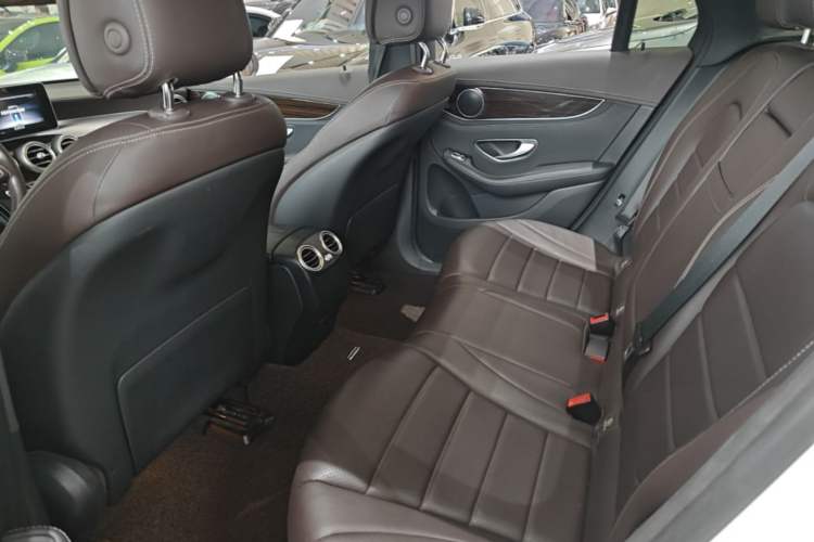 Used Mercedes-Benz GLC 2018 GLC 260 4MATIC Luxury Model Left Rear Seat