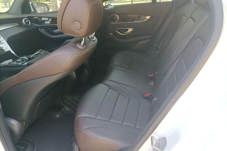 Used Mercedes-Benz GLC 2018 Facelifted GLC 260 4MATIC Dynamic Edition Left Rear Seat