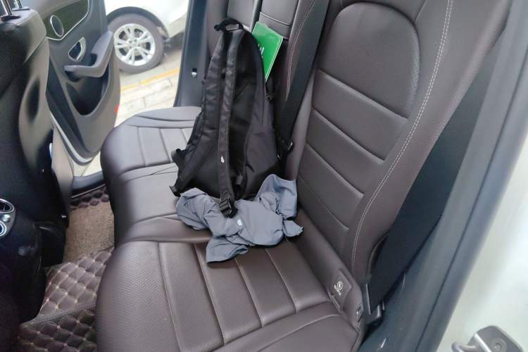 Used Mercedes-Benz GLC 2018 GLC 260 4MATIC Dynamic Edition Left Rear Seat