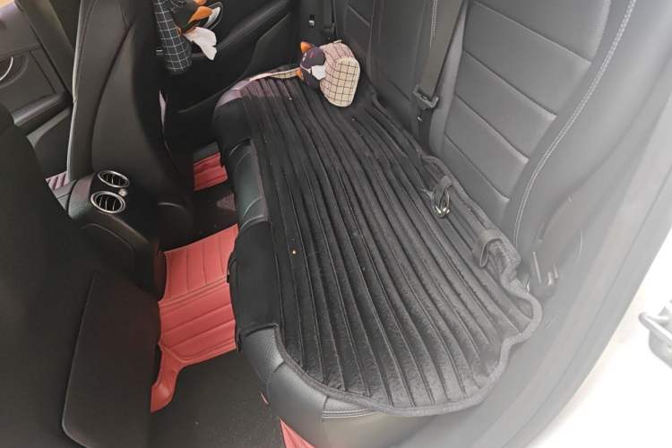 Used Mercedes-Benz GLC 2018 GLC 260 4MATIC Dynamic Edition Left Rear Seat