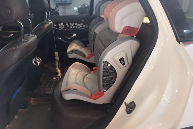 Used Mercedes-Benz GLC 2018 GLC 260 4MATIC Luxury Model Left Rear Seat
