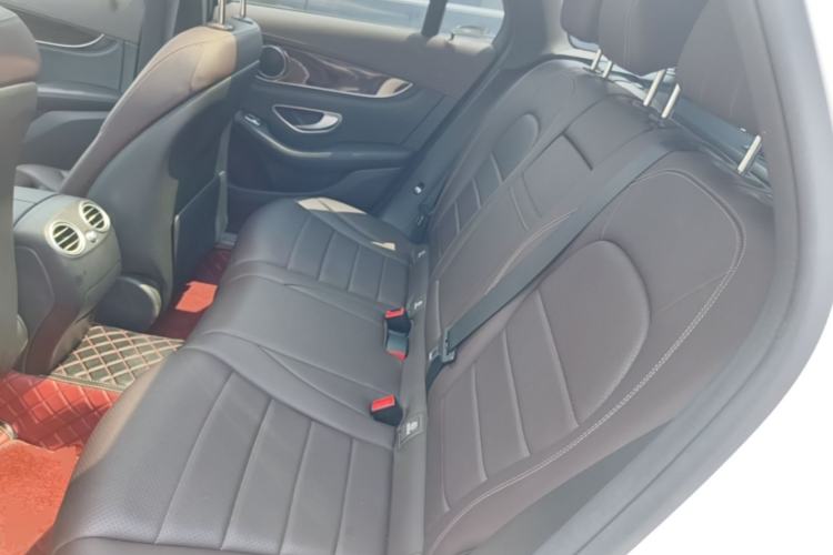 Used Mercedes-Benz GLC 2018 Facelift GLC 260 4MATIC Luxury Edition Left Rear Seat