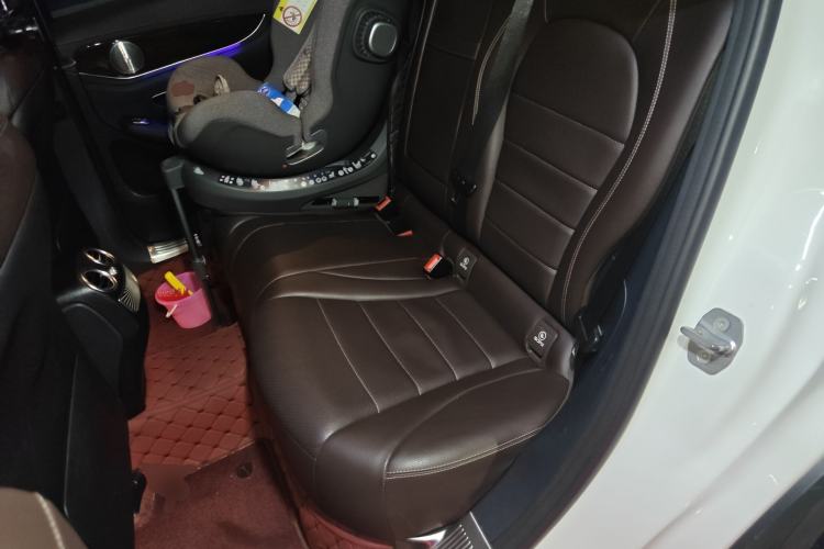 Used Mercedes-Benz GLC 2018 GLC 260 4MATIC Luxury Model Left Rear Seat