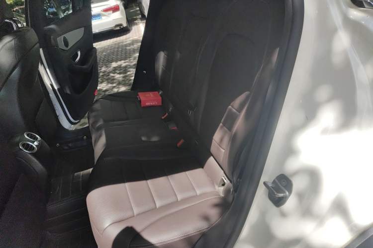 Used Mercedes-Benz GLC 2018 Facelift GLC 200 4MATIC Left Rear Seat