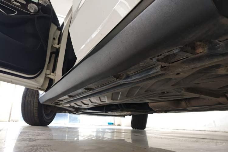 Used Mercedes-Benz GLC 2018 GLC 200 4MATIC Left Side Sill