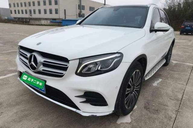 Mercedes-Benz GLC 2018 Facelifted GLC 260 4MATIC Dynamic Edition usado