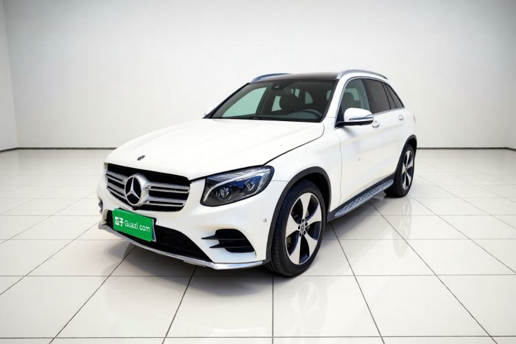 Ojetý Mercedes-Benz GLC 2018 GLC 300 4MATIC Sport Edition Guazi used car, China used car export, Used car for sale, Used cars, Cheapest cars for sale