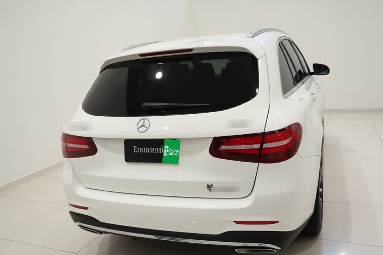 Used Mercedes-Benz GLC 2018 Facelift GLC 260 4MATIC Luxury Edition Rear