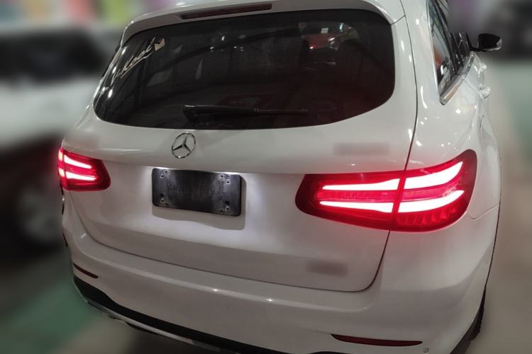 Used Mercedes-Benz GLC 2018 Facelift GLC 260 4MATIC Luxury Edition Rear