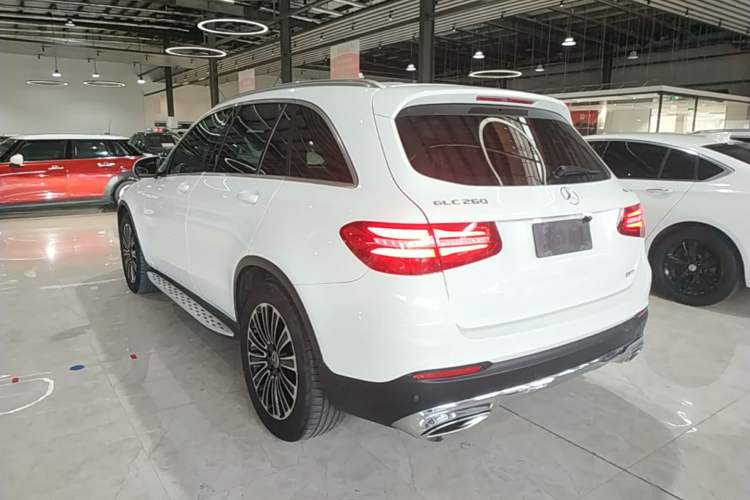 Used Mercedes-Benz GLC 2018 GLC 200 4MATIC Rear Left 45 Deg