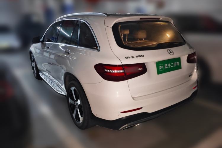 Used Mercedes-Benz GLC 2018 GLC 260 4MATIC Luxury Model Rear Left 45 Deg