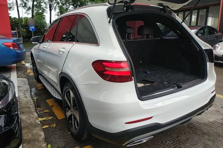 Used Mercedes-Benz GLC 2018 Facelift GLC 260 4MATIC Luxury Edition Rear Left 45 Deg