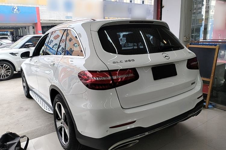 Used Mercedes-Benz GLC 2018 Facelift GLC 260 4MATIC Luxury Edition Rear Left 45 Deg