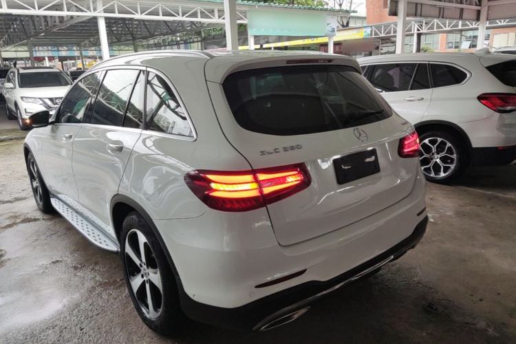 Used Mercedes-Benz GLC 2018 GLC 260 4MATIC Luxury Model Rear Left 45 Deg