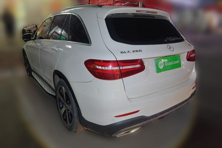 Used Mercedes-Benz GLC 2018 GLC 260 4MATIC Luxury Model Rear Left 45 Deg
