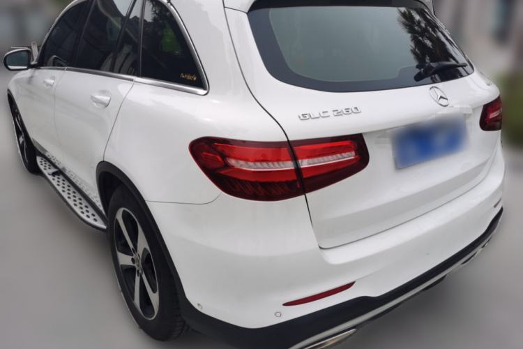 Used Mercedes-Benz GLC 2018 GLC 260 4MATIC Luxury Model Rear Left 45 Deg