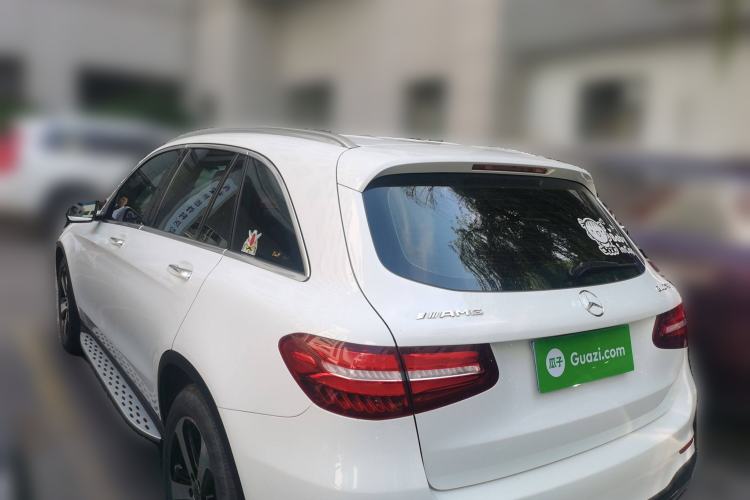 Used Mercedes-Benz GLC 2018 GLC 260 4MATIC Luxury Model Rear Left 45 Deg