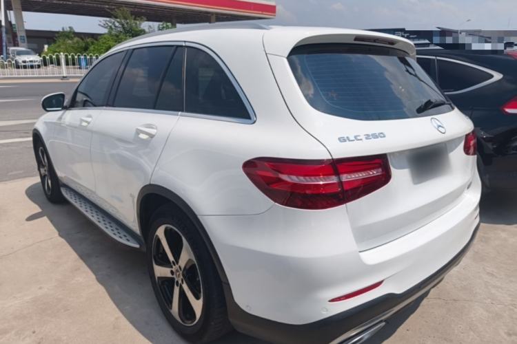 Used Mercedes-Benz GLC 2018 Facelift GLC 260 4MATIC Luxury Edition Rear Left 45 Deg