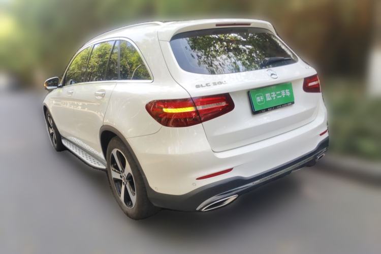 Used Mercedes-Benz GLC 2018 GLC 260 4MATIC Luxury Model Rear Left 45 Deg