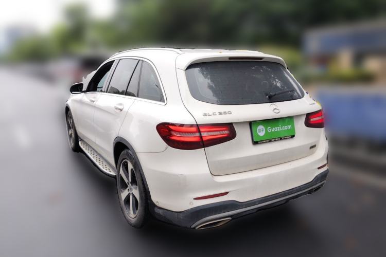 Used Mercedes-Benz GLC 2018 GLC 260 4MATIC Luxury Model Rear Left 45 Deg