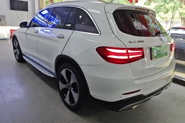 Used Mercedes-Benz GLC 2018 Refreshed GLC 300 4MATIC Dynamic Edition Rear Left 45 Deg
