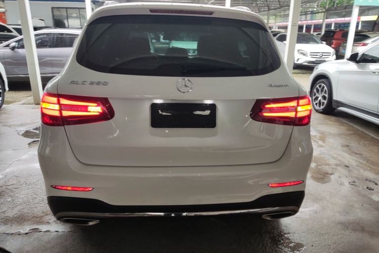 Used Mercedes-Benz GLC 2018 GLC 260 4MATIC Luxury Model Rear