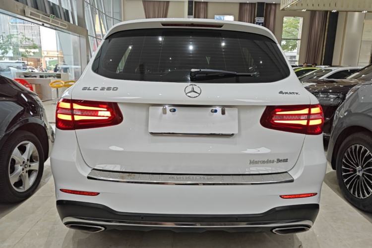 Used Mercedes-Benz GLC 2018 GLC 260 4MATIC Luxury Model Rear