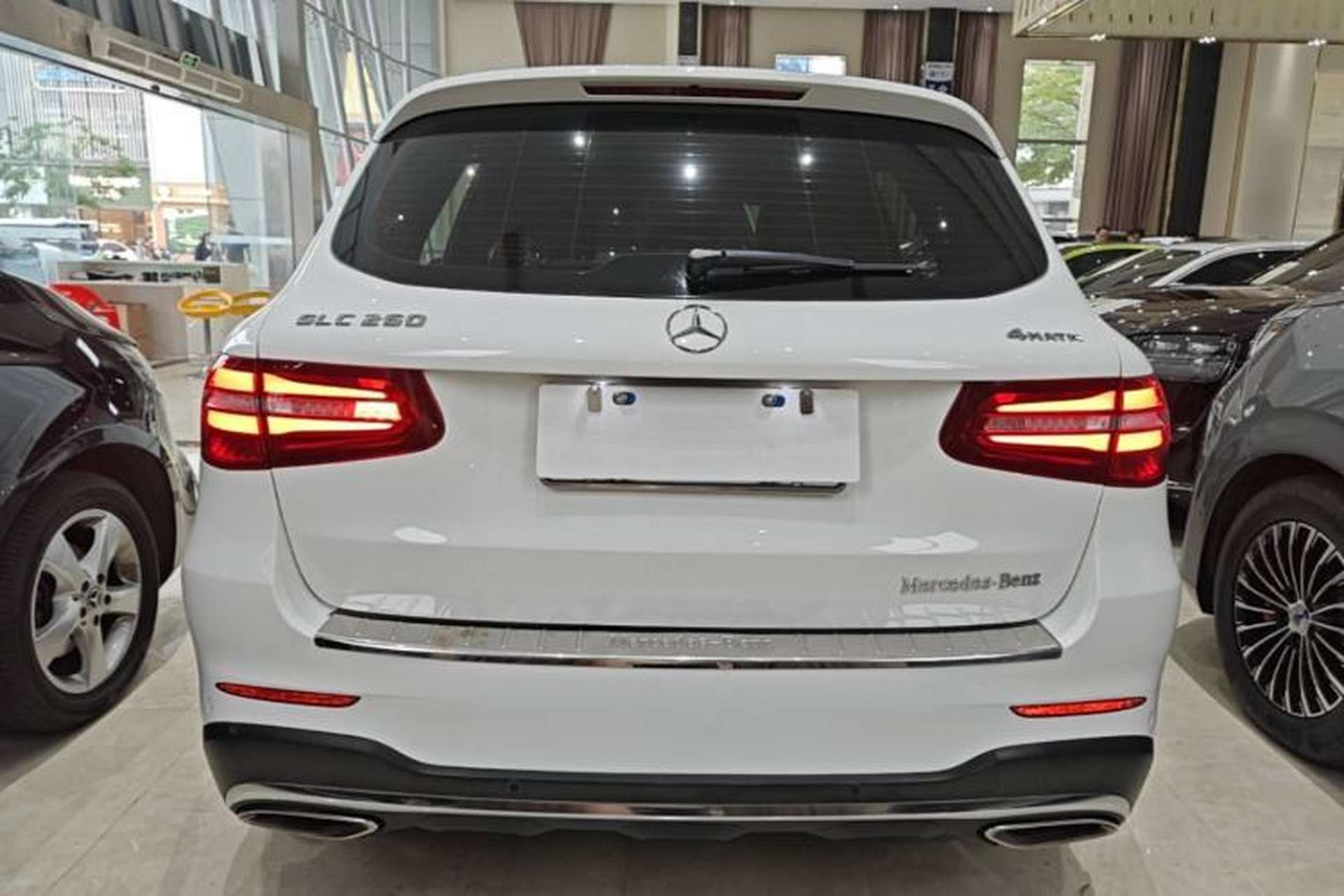 Used Mercedes-Benz GLC 2018 GLC 260 4MATIC Luxury Model Rear
