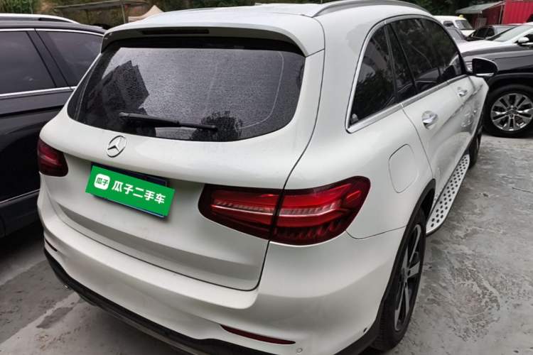Used Mercedes-Benz GLC 2018 Facelift GLC 260 4MATIC Luxury Edition Rear Right 45 Deg