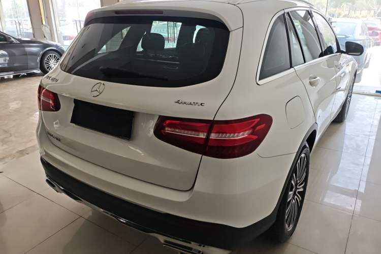 Used Mercedes-Benz GLC 2018 GLC 200 4MATIC Rear Right 45 Deg