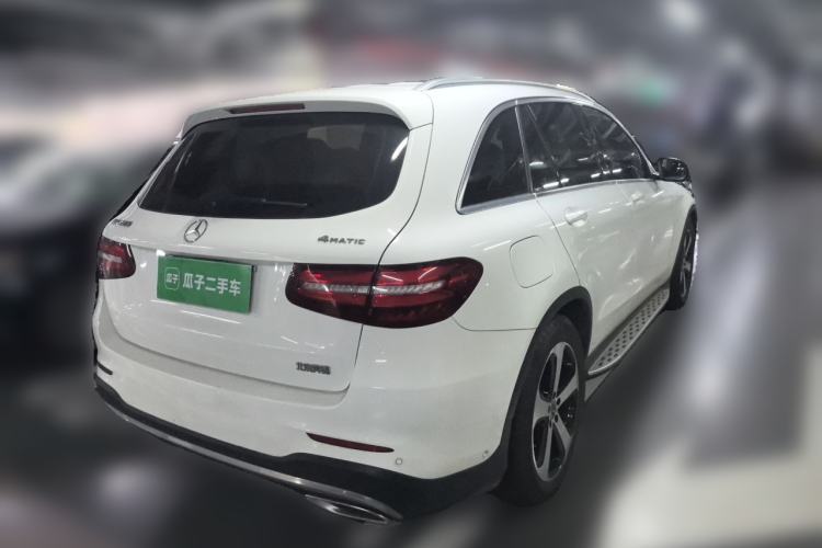 Used Mercedes-Benz GLC 2018 GLC 260 4MATIC Luxury Model Rear Right 45 Deg