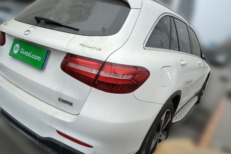 Used Mercedes-Benz GLC 2018 Facelift GLC 260 4MATIC Luxury Edition Rear Right 45 Deg