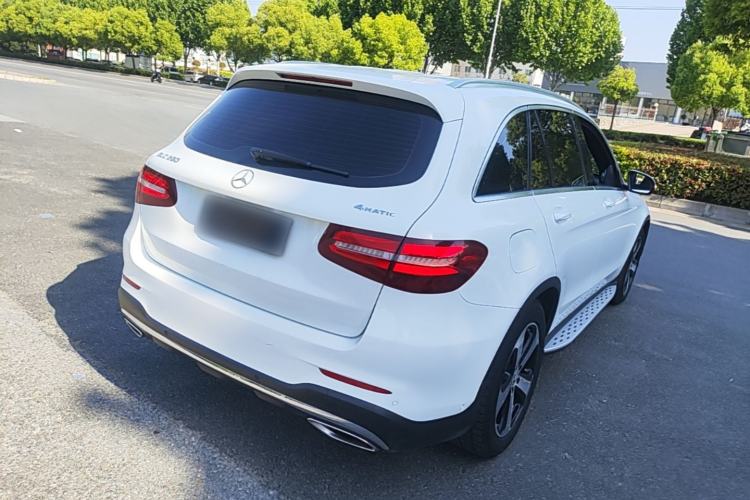 Used Mercedes-Benz GLC 2018 GLC 260 4MATIC Luxury Model Rear Right 45 Deg