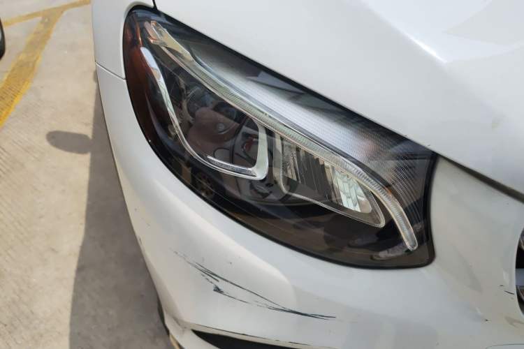 Used Mercedes-Benz GLC 2018 GLC 260 4MATIC Dynamic Edition Right Front Headlight