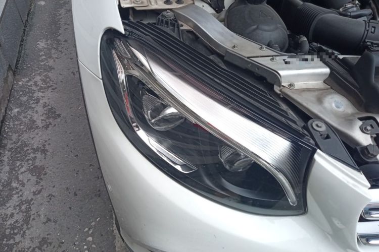 Used Mercedes-Benz GLC 2018 Refreshed GLC 300 4MATIC Dynamic Edition Right Front Headlight