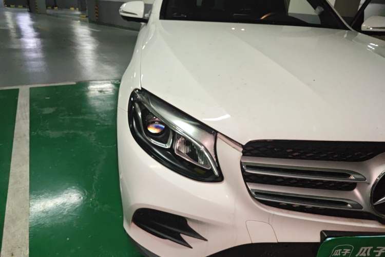 Used Mercedes-Benz GLC 2018 GLC 260 4MATIC Luxury Model Right Front Headlight