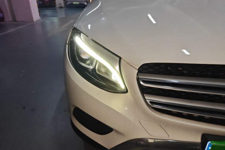 Used Mercedes-Benz GLC 2018 GLC 200 4MATIC Right Front Headlight