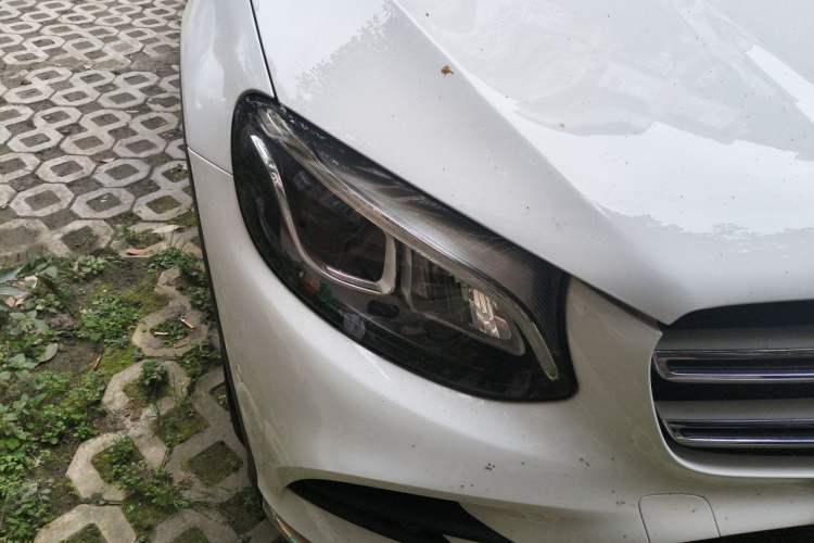 Used Mercedes-Benz GLC 2018 Facelift GLC 260 4MATIC Luxury Edition Right Front Headlight