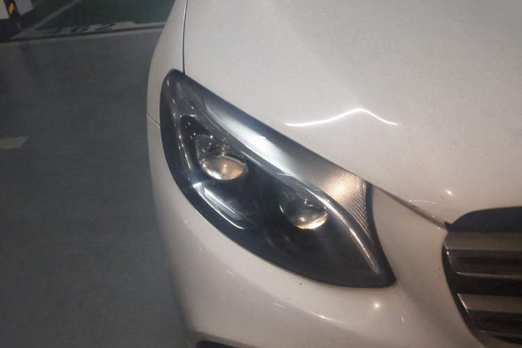Used Mercedes-Benz GLC 2018 Refreshed GLC 300 4MATIC Dynamic Edition Right Front Headlight