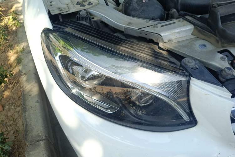 Used Mercedes-Benz GLC 2018 GLC 300 4MATIC Sport Edition Right Front Headlight