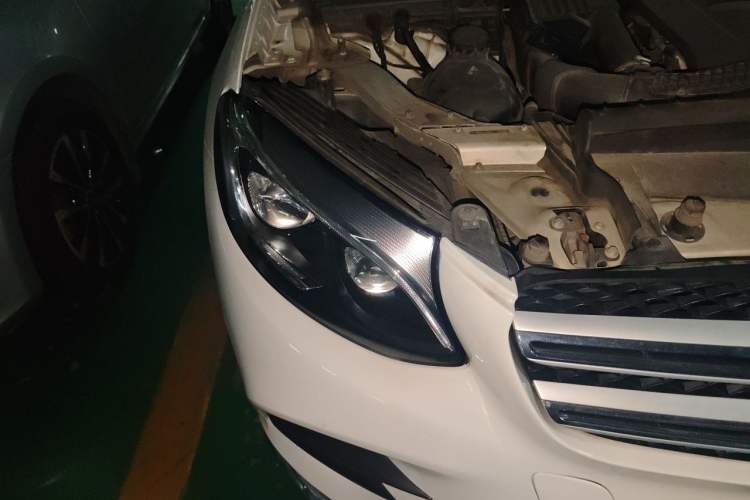 Used Mercedes-Benz GLC 2018 GLC 300 4MATIC Sport Edition Right Front Headlight