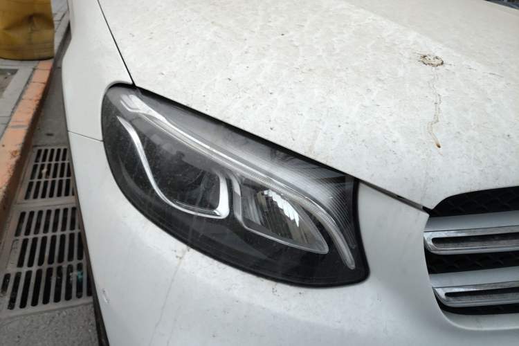 Used Mercedes-Benz GLC 2018 Facelift GLC 260 4MATIC Luxury Edition Right Front Headlight