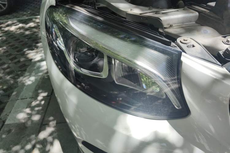Used Mercedes-Benz GLC 2018 Facelift GLC 200 4MATIC Right Front Headlight