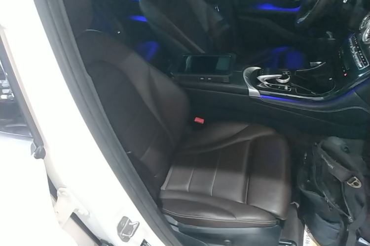 Used Mercedes-Benz GLC 2018 GLC 200 4MATIC Right Front Seat