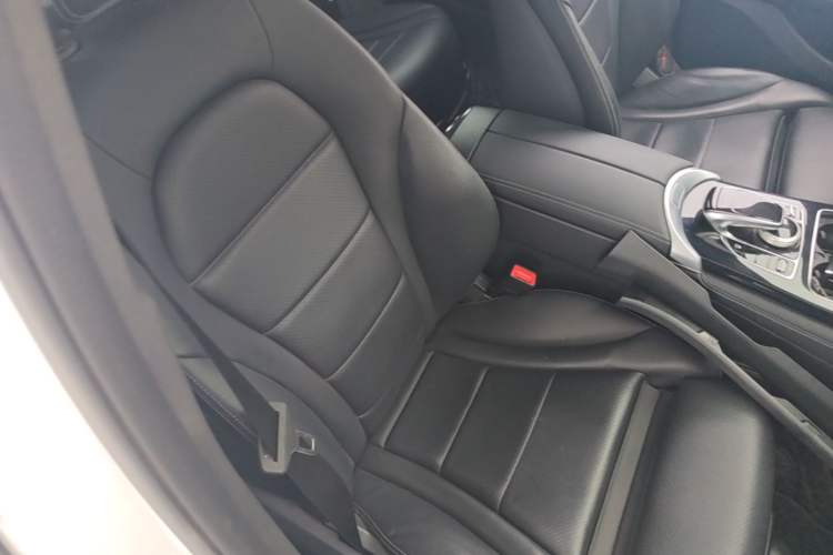 Used Mercedes-Benz GLC 2018 Facelift GLC 200 4MATIC Right Front Seat